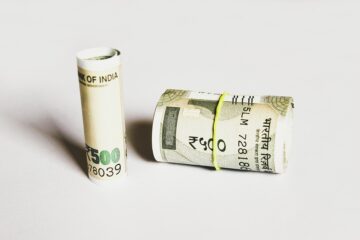 Explore the Future of Banking: 5 Trends Transforming Your Financial Experience in 2023