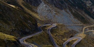 Explore America: Top 10 Hidden Travel Gems to Visit in 2023!