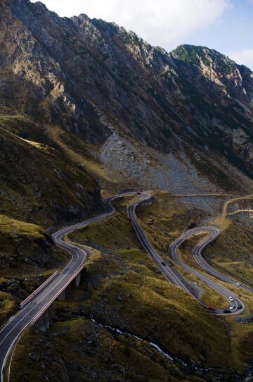 Explore America: Top 10 Hidden Travel Gems to Visit in 2023!